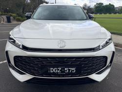 2025 MG HS Essence AS33 MY25 Pearl White