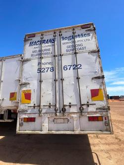 1996 david buxton & son Tandem Axle Curtainsider