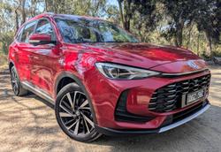 2025 MG ZS Essence Turbo ZS32 MY25 Diamond Red