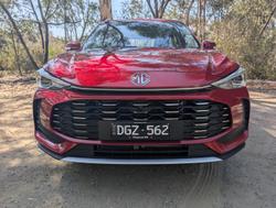 2025 MG ZS Essence Turbo ZS32 MY25 Diamond Red