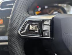 2025 MG ZS Essence Turbo ZS32 MY25 Diamond Red