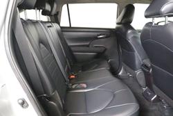 2021 Toyota
                Kluger GXL