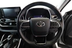 2021 Toyota
                Kluger GXL