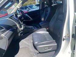 2018 Mitsubishi
Pajero Sport Exceed