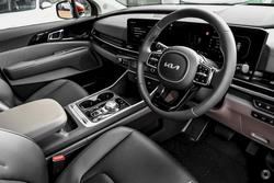 2025 Kia
Carnival GT-Line HEV