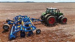 0 Farmet Diskomat 8.5Ps Heavy Duty Trailing Speed Disc Ex Demo BLUE