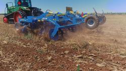 0 FARMET DISKOMAT 8.5PS HEAVY DUTY TRAILING SPEED DISC NEW BLUE