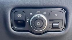 2024 Mercedes-Benz V-Class V300 AMG