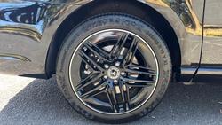 2024 Mercedes-Benz
V-Class V300 AMG