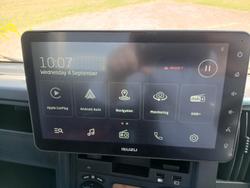 2025 Isuzu Npr 75-190 AMT MWB