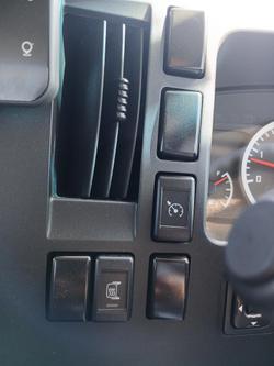 2024 Isuzu Npr 75-190 MWB