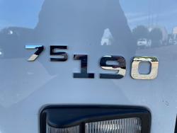 2025 Isuzu
                Npr 75-190 AMT MWB