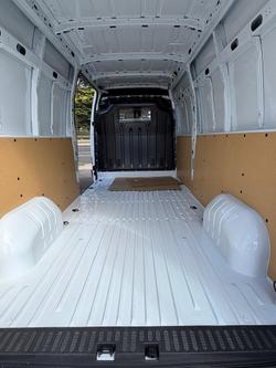 2025 Renault Master Pro 110kW X62 Phase 2 MY25 Mineral White