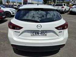 2015 Mazda
3 SP25