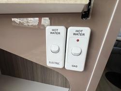 2025 Avan Aspire 555-1