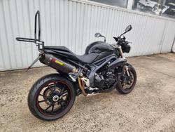 2015 Triumph Speed Triple 1050 ABS Speed Triple Black
