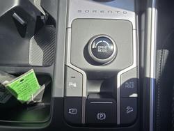 2025 Kia Sorento Sport