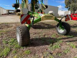 2025 Krone
Swadro Tc760 Plus Twin Centre Hay Rake