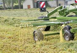 2025 Krone
Swadro Tc760 Plus Twin Centre Hay Rake