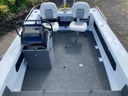 2025 QUINTREX 520 Top Ender Pro