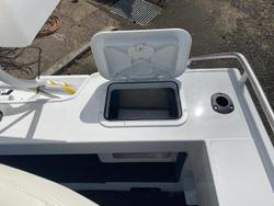 2025 QUINTREX 520 Top Ender Pro