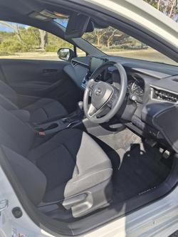 2018 Toyota
Corolla Ascent Sport Hybrid