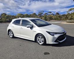 2018 Toyota
Corolla Ascent Sport Hybrid