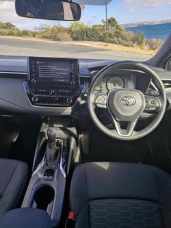 2018 Toyota
Corolla Ascent Sport Hybrid