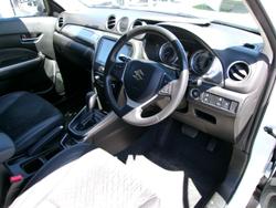 2022 Suzuki
Vitara Turbo