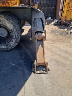 2011 Liebherr Lh40 Yellow