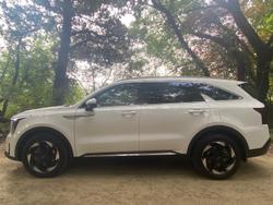 2024 Kia
Sorento HEV GT-Line