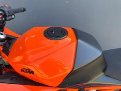 2024 KTM RC 390 RC Orange