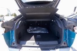 2024 Peugeot 3008 GT Premium Hybrid