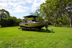 Malibu Wakesetter 23 LSV