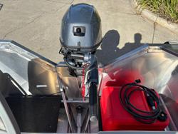 2025 QUINTREX F390 Outback Explorer