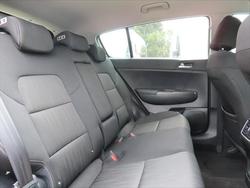 2019 Kia
Sportage Si Premium