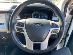 2020 Ford
Everest Trend