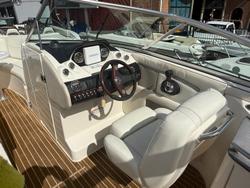 2007 Sea Ray 270 SLX