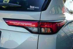 2024 Mitsubishi Outlander PHEV Exceed Tourer ZM MY24 AWD White Diamond with Black Mica Roof