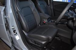 2025 Nissan QASHQAI N-DESIGN e-POWER J12 MY25 Ceramic Grey with Onyx Black Roof