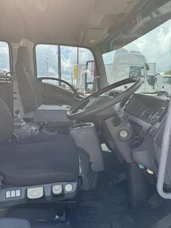2017 Isuzu Frr 110/260 Crew Cab Tipper FRR 110/260 CREW CAB WHITE