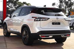 2025 Nissan QASHQAI Ti J12 MY25 Pearl White with Onyx Black Roof