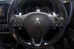 2016 Mitsubishi
Outlander Exceed