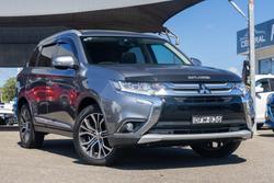 2016 Mitsubishi
Outlander Exceed