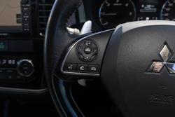 2016 Mitsubishi
Outlander Exceed
