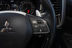 2016 Mitsubishi
Outlander Exceed