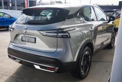 2025 Nissan
QASHQAI ST-L