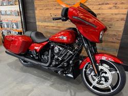2025 Harley-Davidson Street Glide 117 (FLHX) Touring