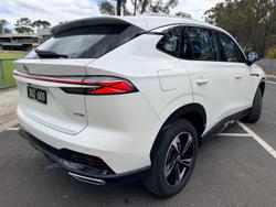 2025 MG HS Vibe AS33 MY25 Pearl White