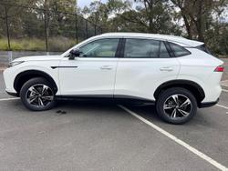 2025 MG HS Vibe AS33 MY25 Pearl White